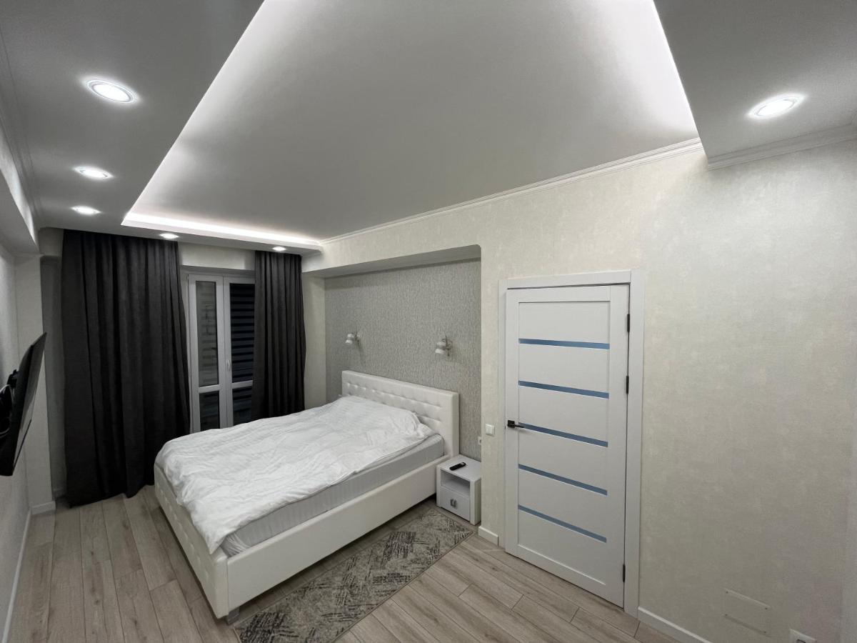 Dendrarium Park Apartment Chisinau Ngoại thất bức ảnh
